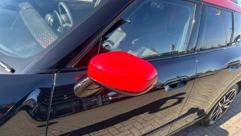 MINI Aceman 135kW E Classic 43kWh 5dr Auto Electric Hatchback